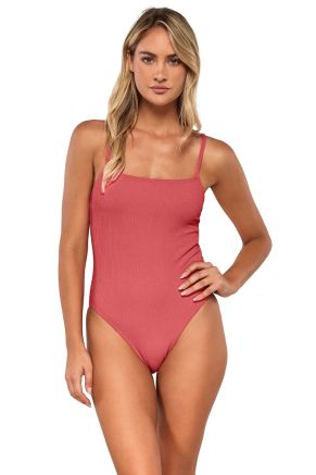Ariel One Piece, Hibiscus Tea