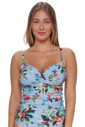 Serena Tankini, Budding Romance